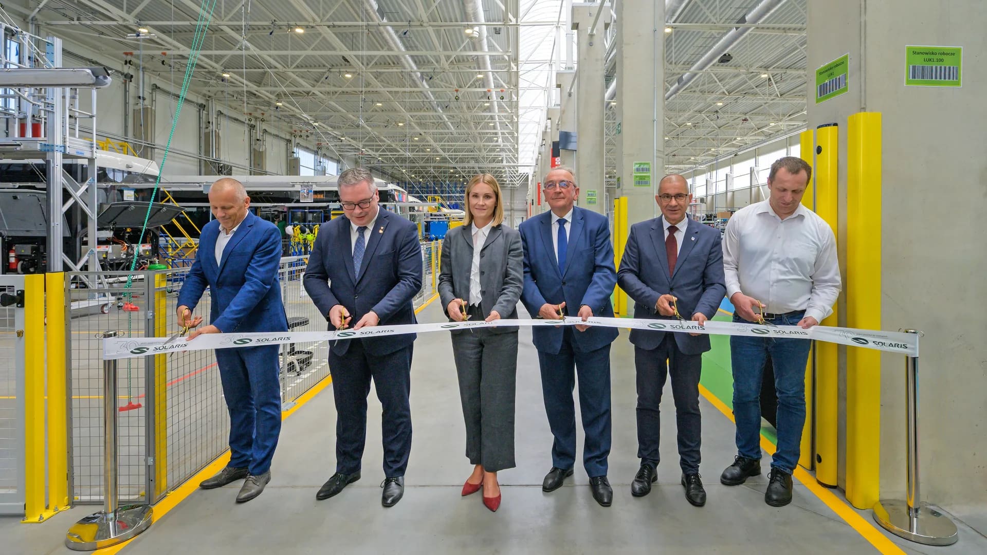 Solaris открывает новый сборочный цех в Польше, увеличив вместимость 500 автобусов. Завод междугородных автобусов планируют построить в 2029 году