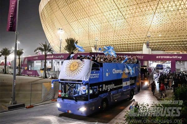 Football Dream Chaser: глобальная домашняя площадка Higer Bus